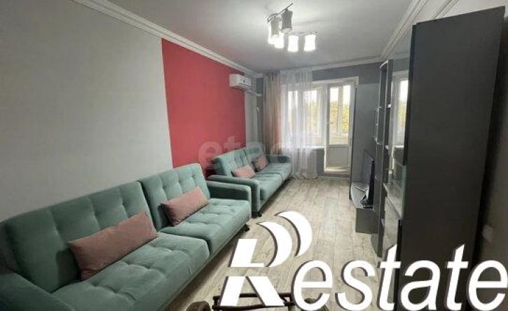 2-комн квартира улица Андрея Губина, 15,  д. 15