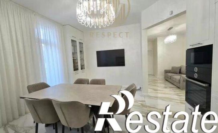 3-комн квартира проспект Победы, 27,  д. 27